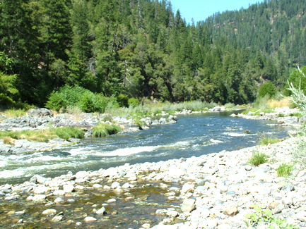 river at Klamathon bridge